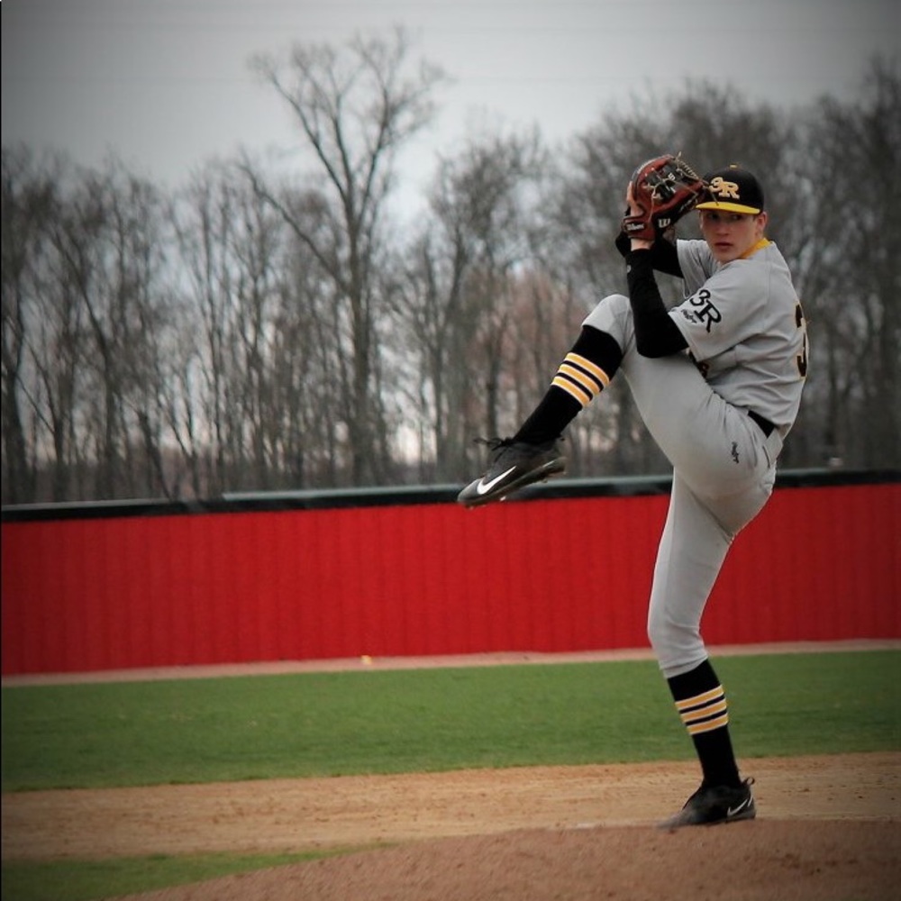 Meet your Posher, Cameron